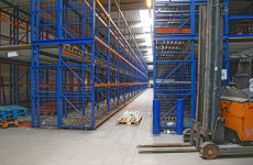 Off we go! High rack no. 3 is on it’s way to being dismantled.